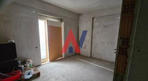 ALK82213