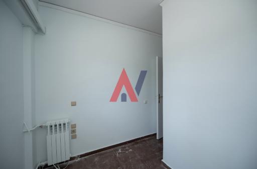 ΕYC03508