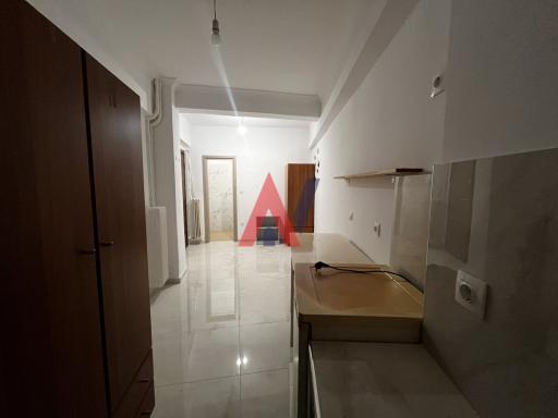 STN03952