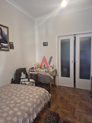 ΤΑΜ04048
