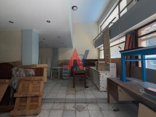 ΜΟΚ04483