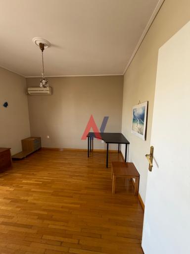 ΕYC04944